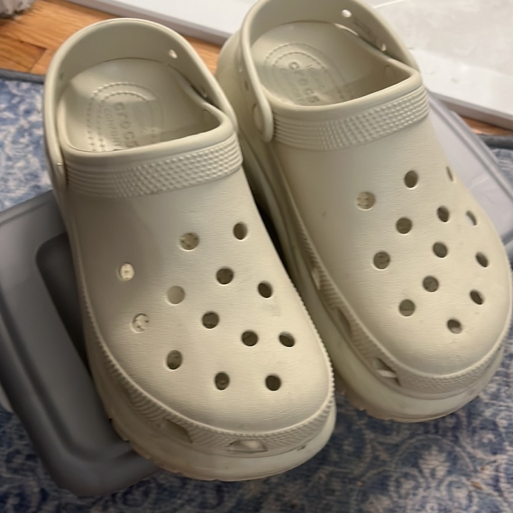 Platform crocs - Picture 2 of 5